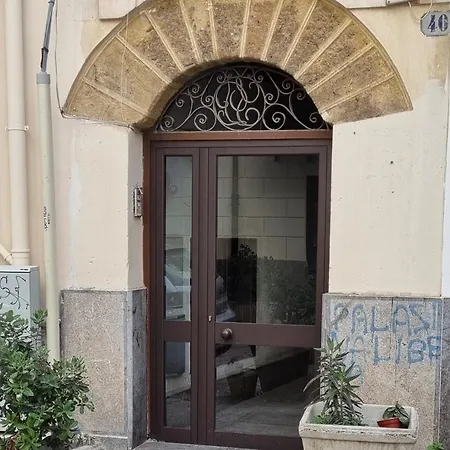 아파트 Arco Del Sole *